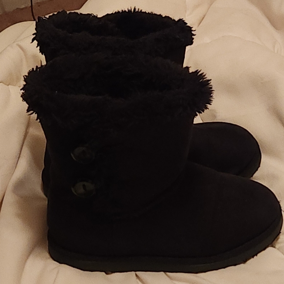 Black Size 12 Black Target Brand These are Children Size 12 - Picture 4 of 5